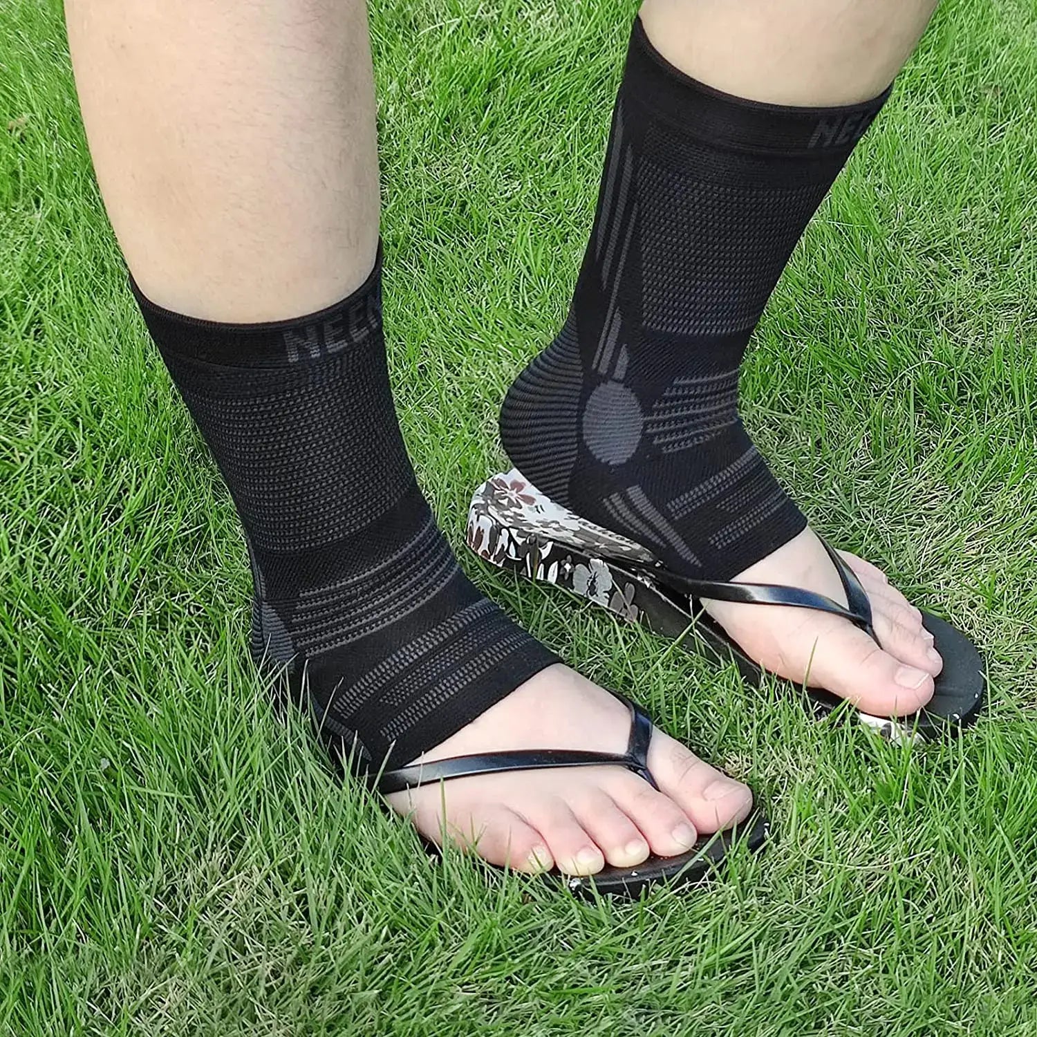 Ankle Brace Compression Sleeve Support for Achilles Tendonitis Plantar Fasciitis Joint Pain Swelling Heel Spurs Injury