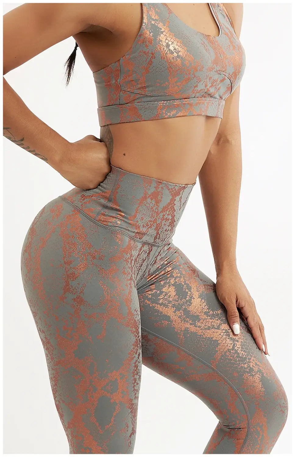 Snake printed yoga pants gilded stretch buttocks sexy casual skinny pants for women high waist