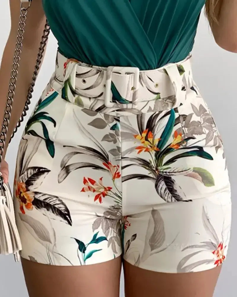 2024 Summer Sexy Fashion Two-piece Hips Beach Women Suspender Shorts Suit Monos Mujer Elegante with Belt