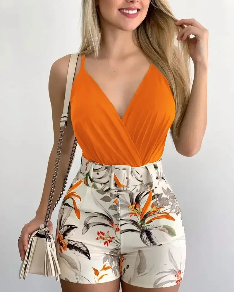 2024 Summer Sexy Fashion Two-piece Hips Beach Women Suspender Shorts Suit Monos Mujer Elegante with Belt