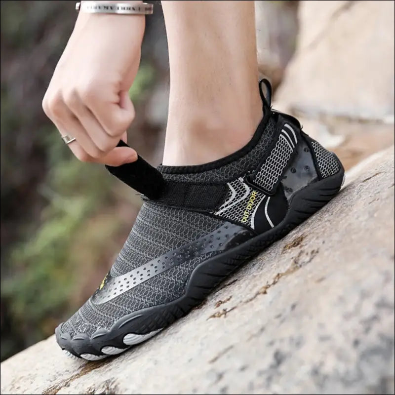 Aqua Swimming Shoes Quick Dry for Men Women Wading Upstream Anti Slip Water Sneakers